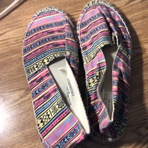 Aeropostale sandals